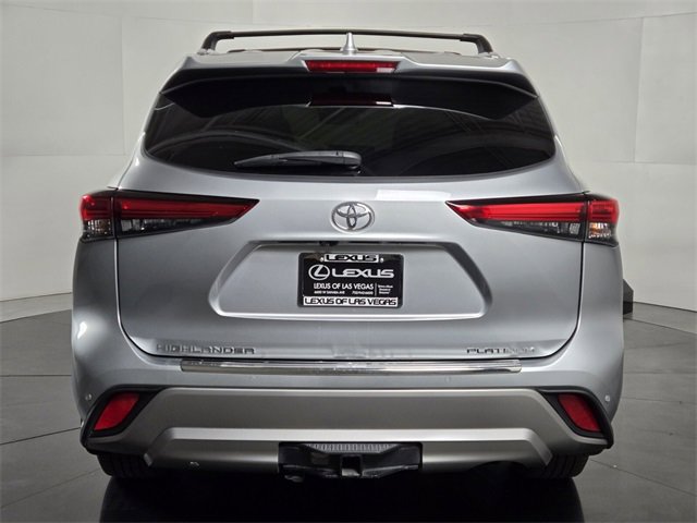 Used 2021 Toyota Highlander Platinum image 5