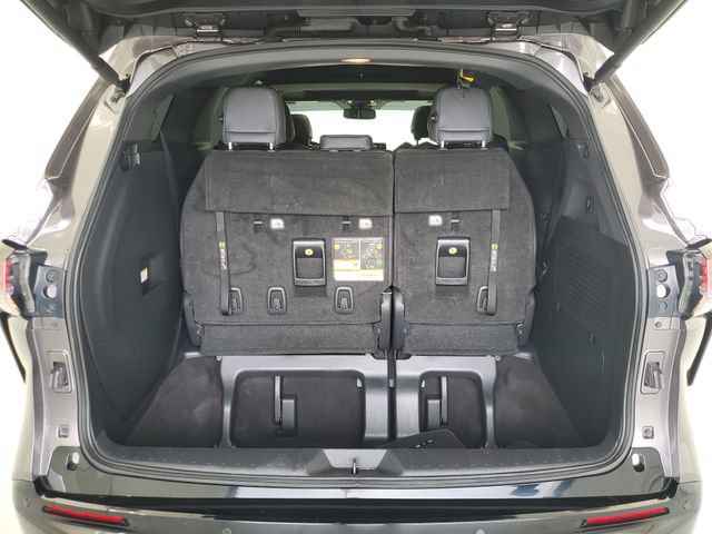 Used 2022 Toyota Sienna XSE w/ XSE Plus Package AWD/4WD image 9