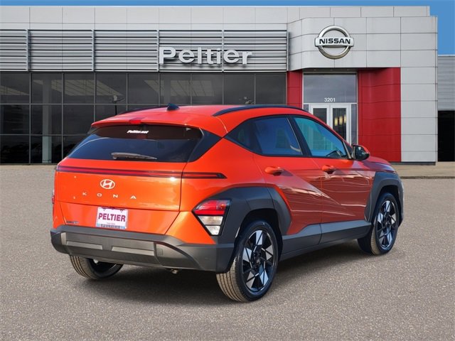 Used 2024 Hyundai Kona SEL image 6