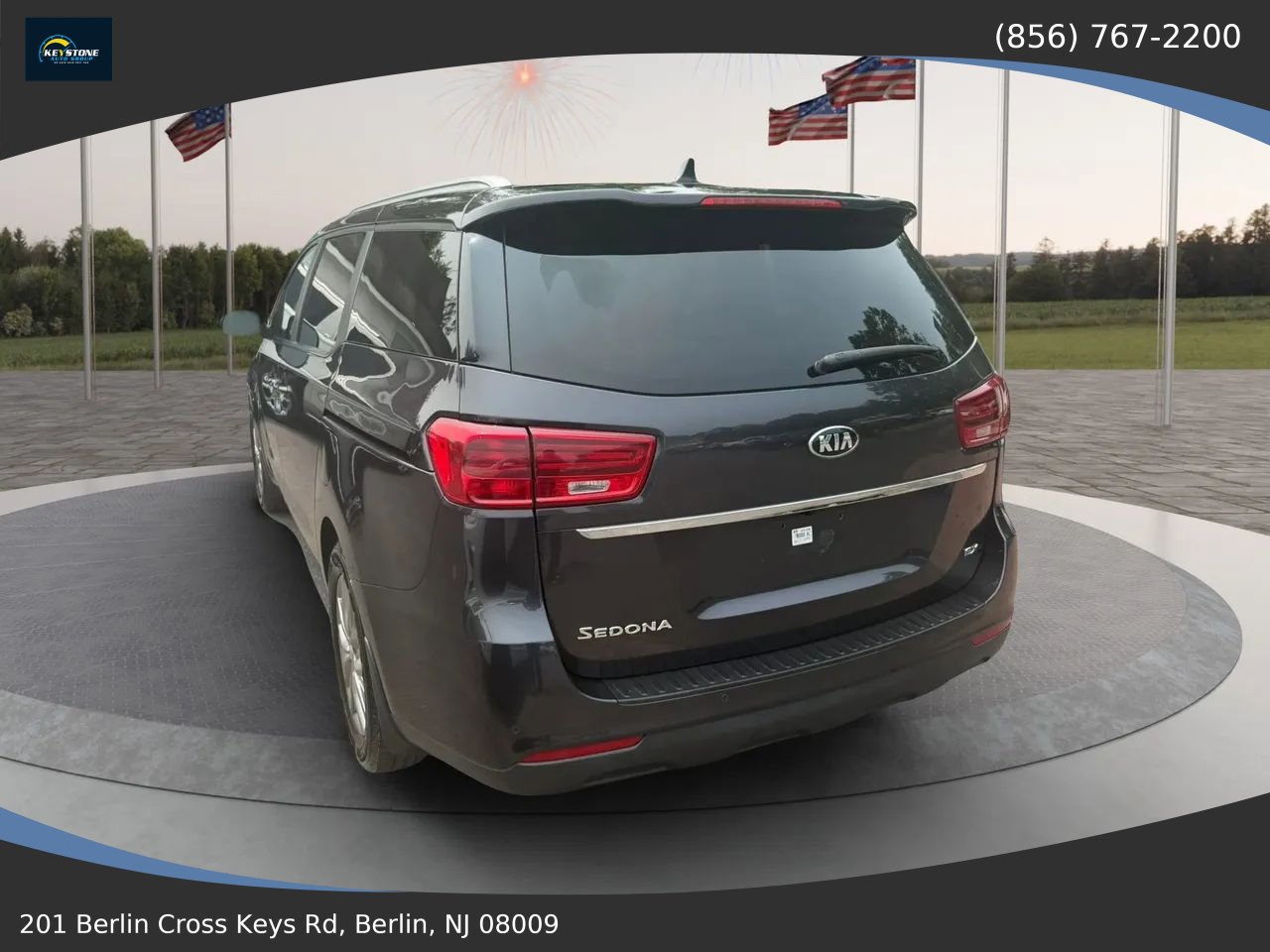 Used 2021 Kia Sedona EX FWD image 3