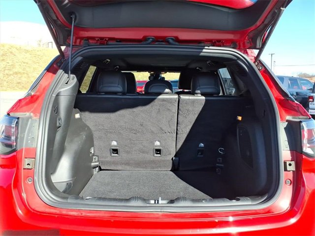 Used 2022 Jeep Compass Limited w/ (RED) Package image 6