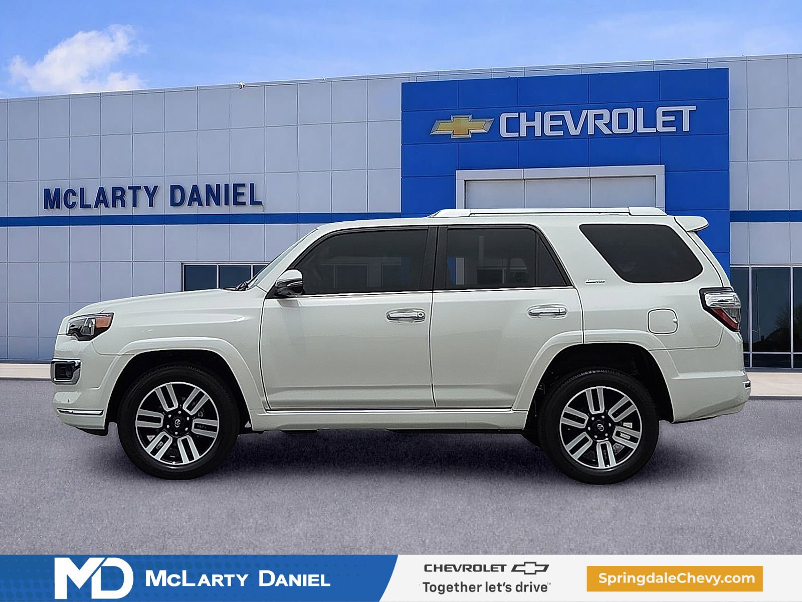 Used 2023 Toyota 4Runner Limited AWD/4WD image 3