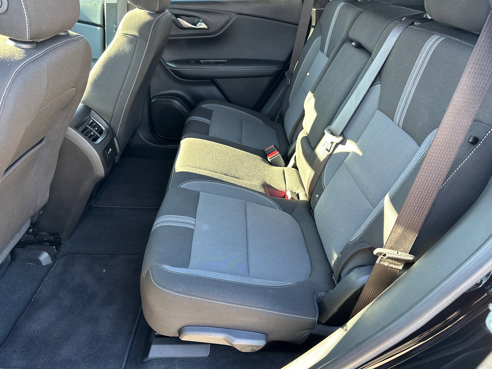 Used 2025 Chevrolet Blazer LT image 20