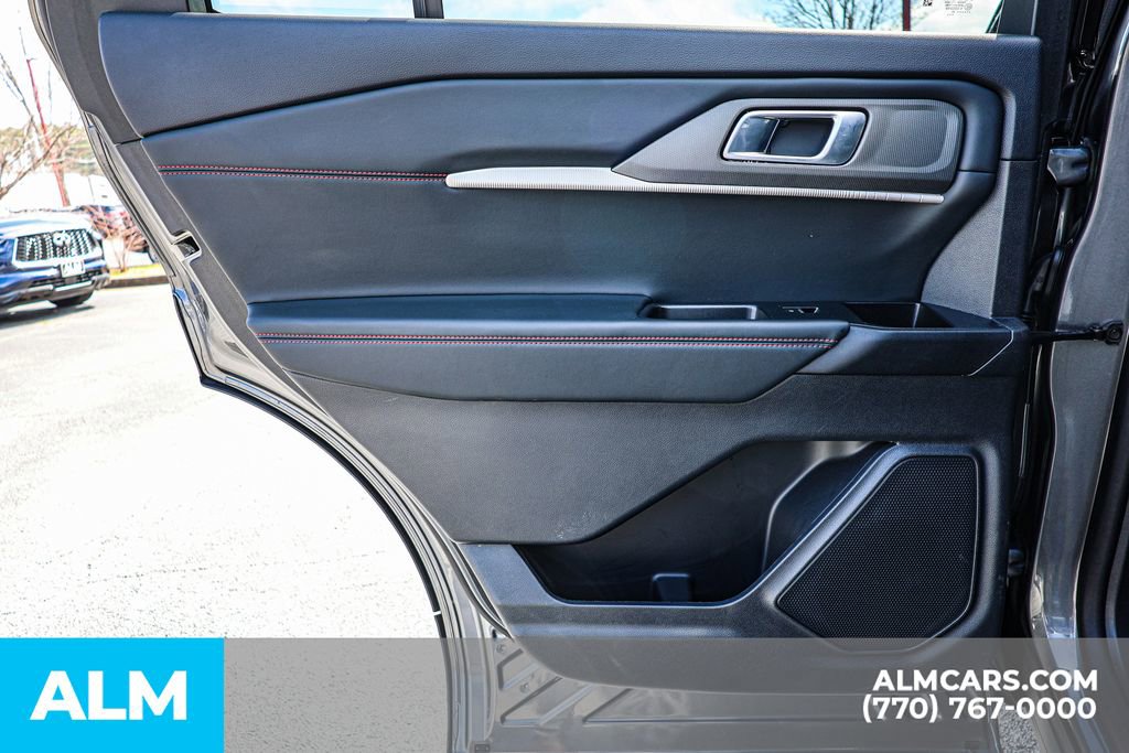 Used 2025 Ford Explorer ST-Line image 55