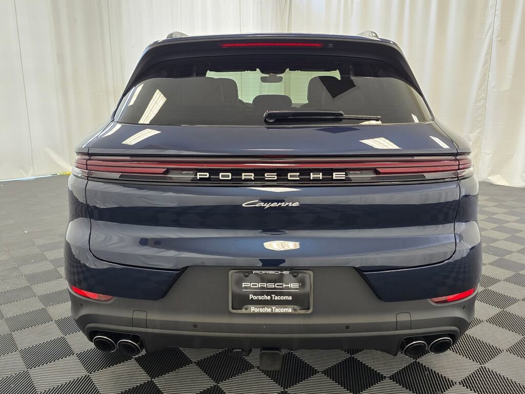 New 2025 Porsche Cayenne image 6