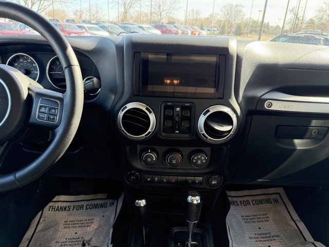 Used 2016 Jeep Wrangler Unlimited Sahara w/ Max Tow Package image 23