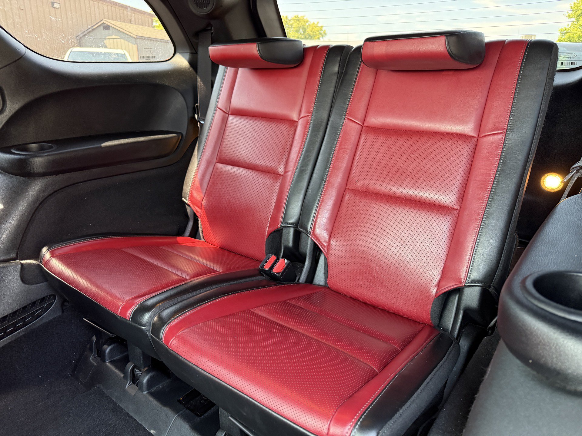 Used 2021 Dodge Durango R/T w/ Tow 'N Go Package AWD/4WD image 32