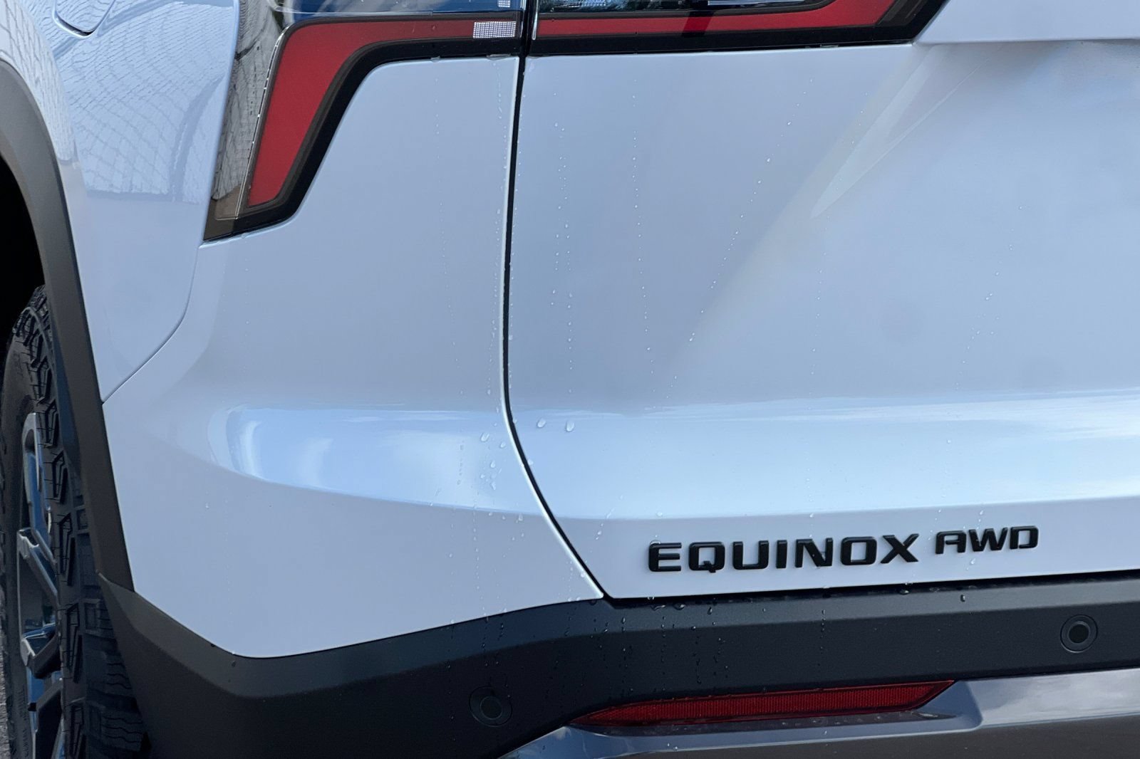 New 2026 Chevrolet Equinox ACTIV w/ Safety and Technology Package AWD/4WD image 22