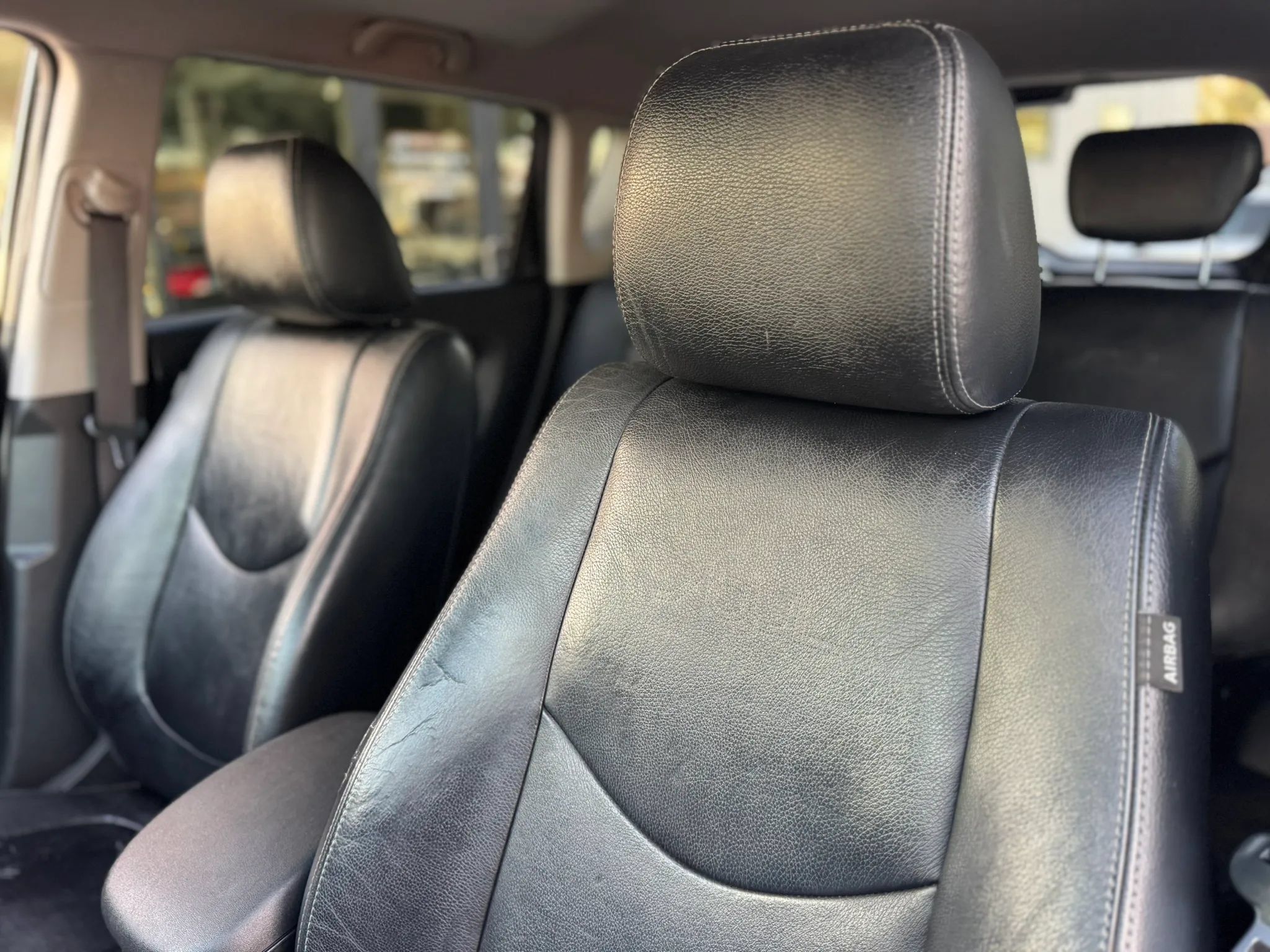 Used 2010 Kia Soul + FWD image 11