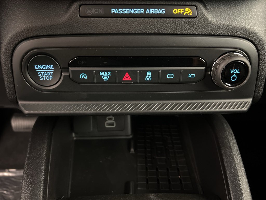 New 2025 Ford Bronco Sport Big Bend w/ Convenience Package AWD/4WD image 13