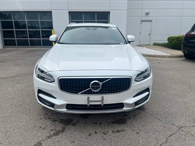 Used 2017 Volvo V90 T6 Cross Country AWD/4WD image 1