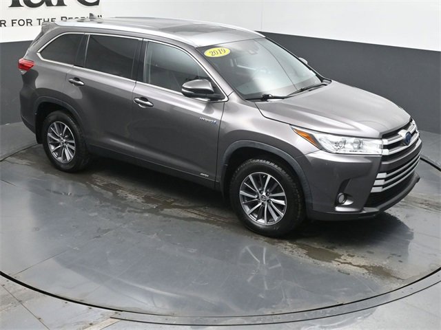 Used 2019 Toyota Highlander XLE image 49