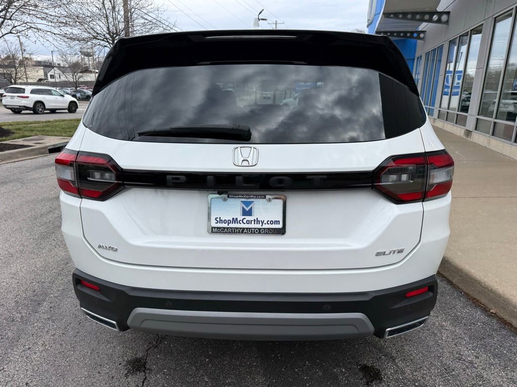 Used 2023 Honda Pilot Elite image 14