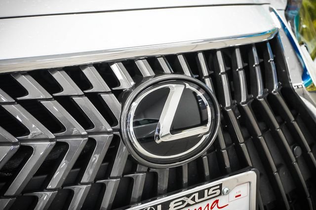 Certified 2025 Lexus ES 350 w/ Premium Package FWD image 28