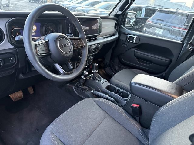 Used 2024 Jeep Wrangler Sport S image 16