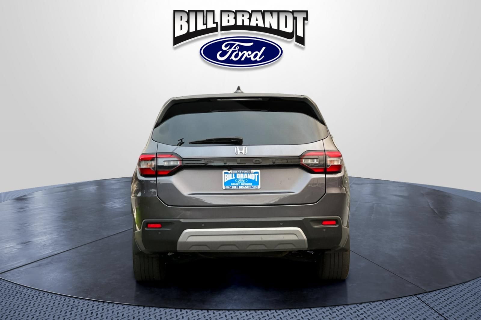 Used 2025 Honda Pilot EX-L image 4