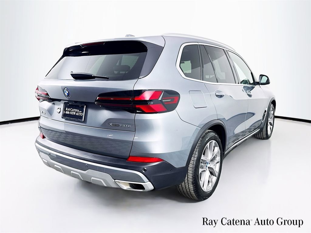 Used 2024 BMW X5 xDrive50e image 7