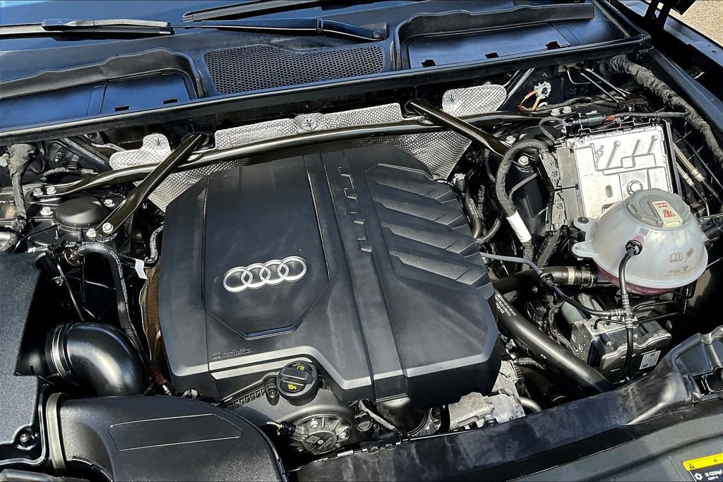 Used 2023 Audi Q5 2.0T Premium w/ Convenience Package image 30