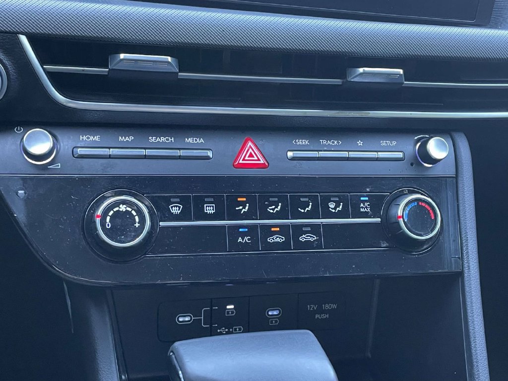 Used 2025 Hyundai Sonata SE FWD image 27