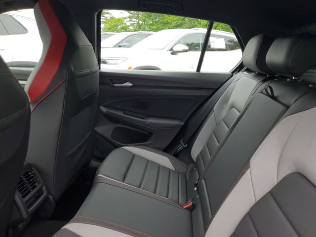 New 2026 Volkswagen GTI SE FWD image 10