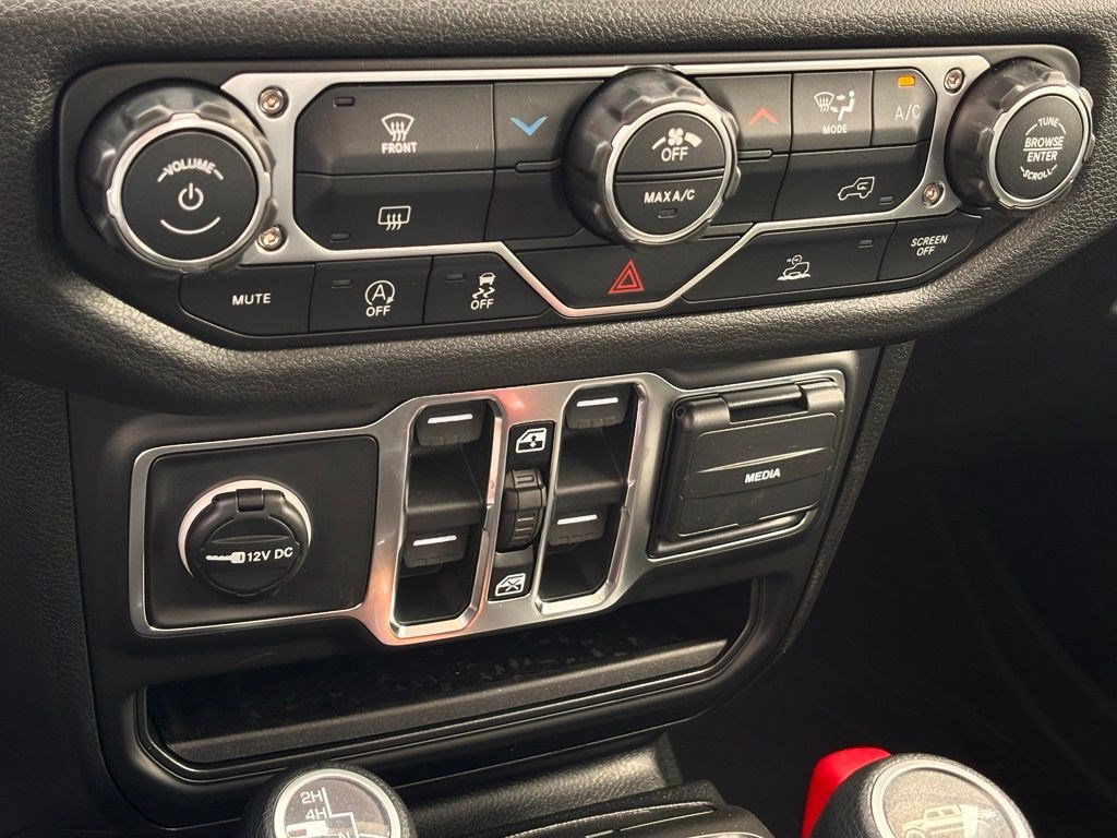 New 2026 Jeep Gladiator Sport AWD/4WD image 17