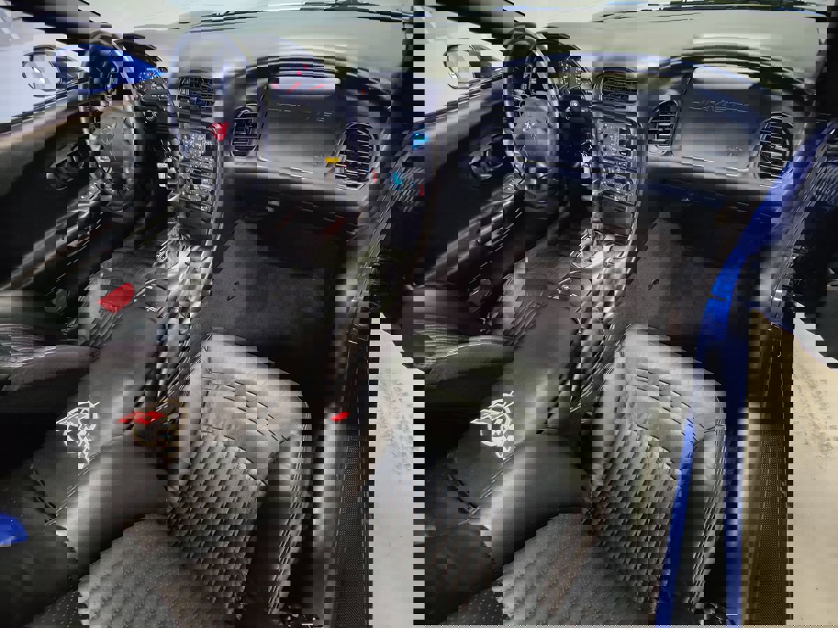 Used 2003 Chevrolet Corvette Convertible w/ Preferred Equipment Group1 image 16