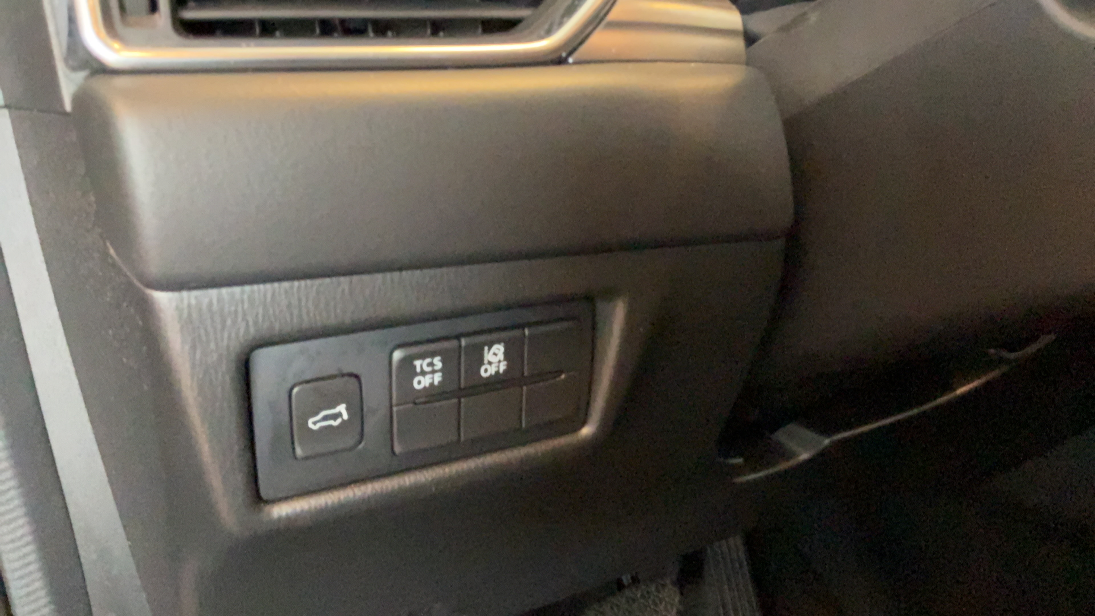 Used 2019 MAZDA CX-5 Touring FWD image 18