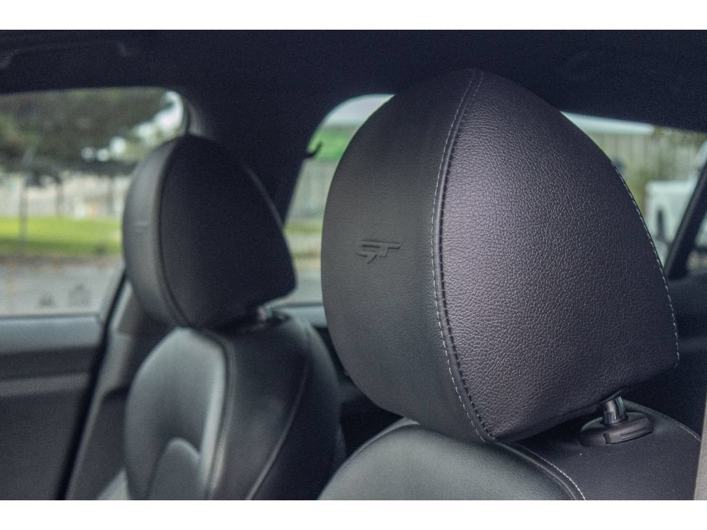 Used 2020 Kia Stinger GT AWD/4WD image 16