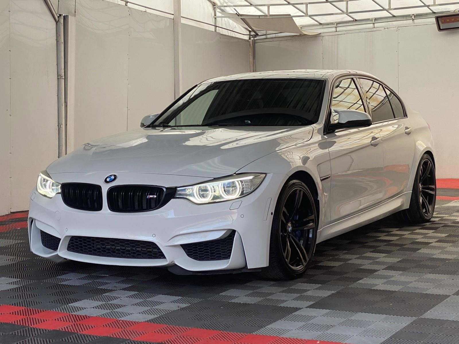 Used 2017 BMW M3 RWD image 3