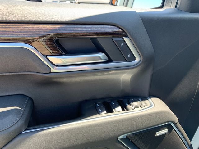 New 2026 GMC Sierra 1500 Elevation w/ Preferred Package AWD/4WD image 17