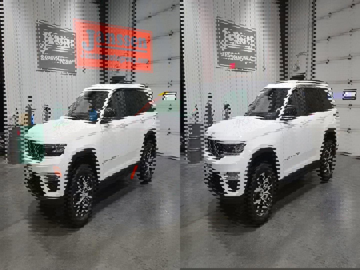 Used 2024 Jeep Grand Cherokee Limited