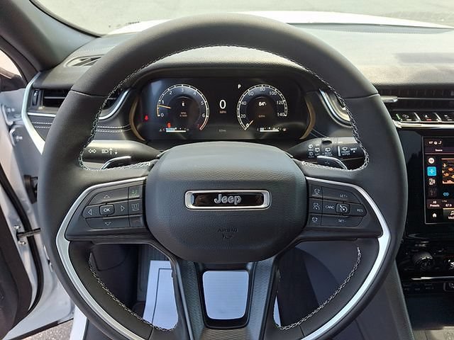 New 2026 Jeep Grand Cherokee Laredo X AWD/4WD image 14
