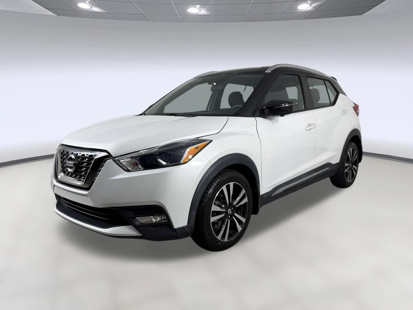 Used 2018 Nissan Kicks SR