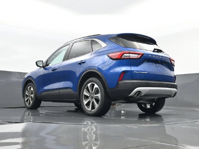 Used 2023 Ford Escape Platinum AWD/4WD image 25