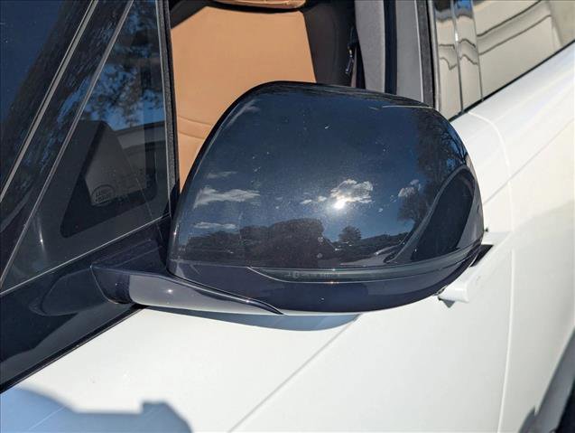 Certified 2023 Land Rover Range Rover SE image 14