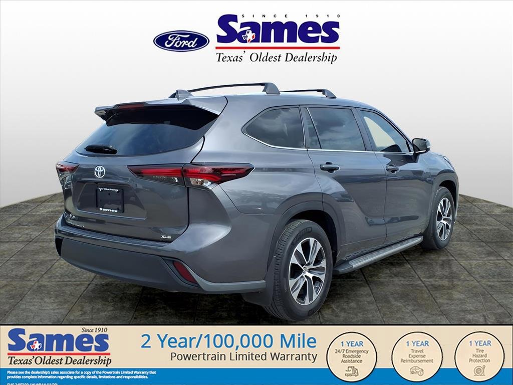 Used 2024 Toyota Highlander XLE image 6
