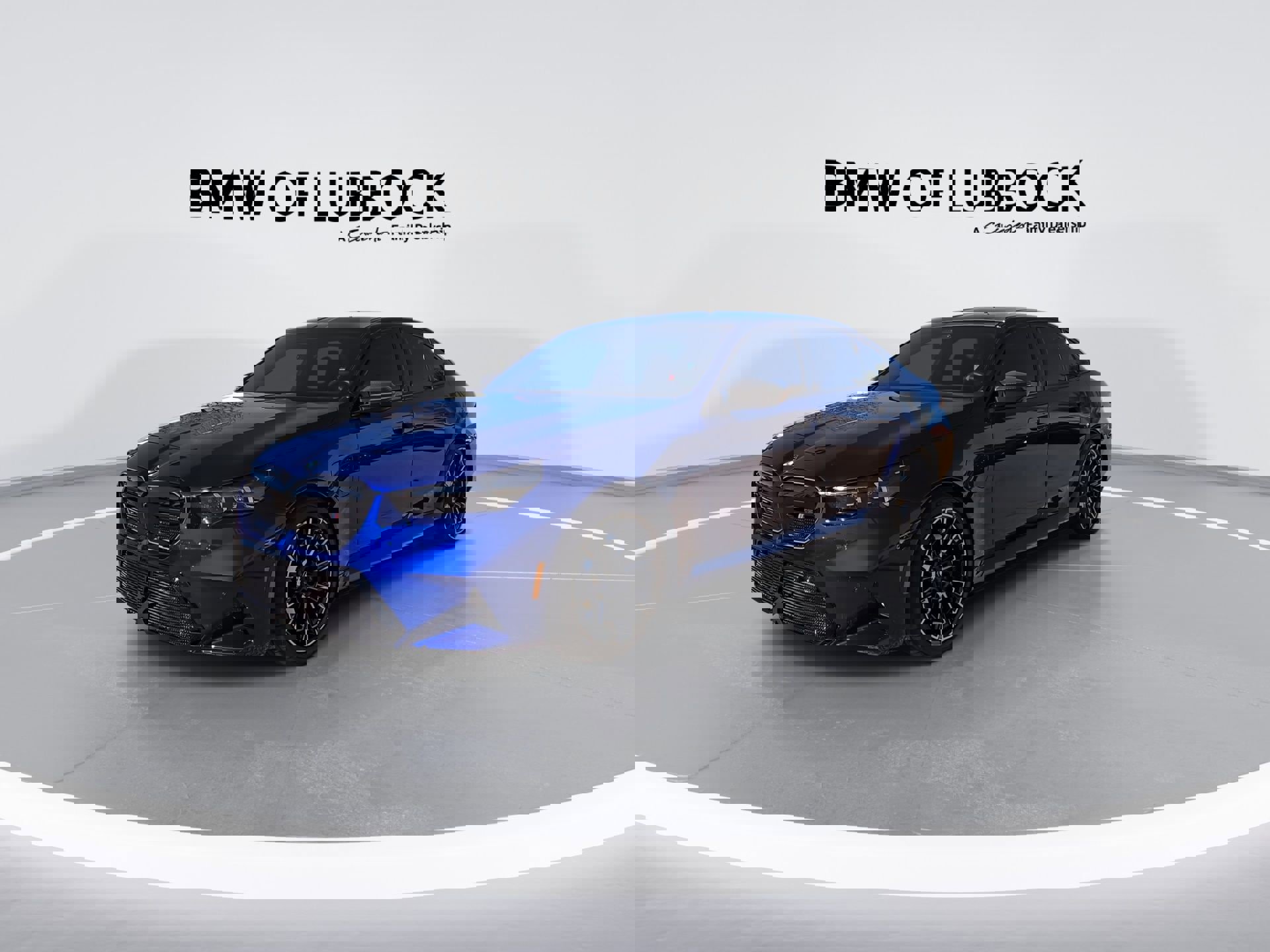 Used 2026 BMW M5 w/ Carbon Package image 3