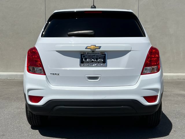 Used 2020 Chevrolet Trax LS w/ Tint and Cruise Package FWD image 9