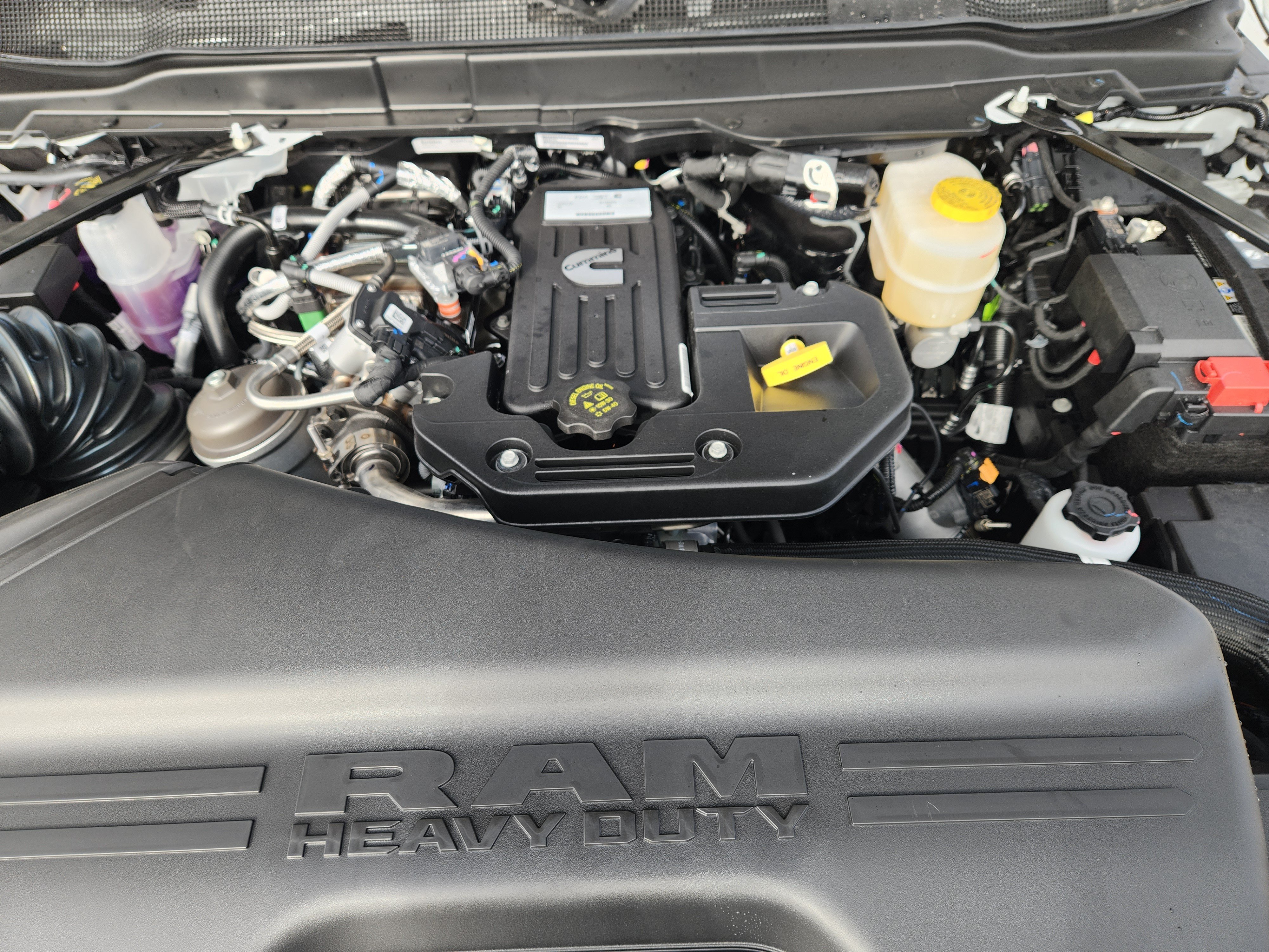 New 2026 RAM 3500 Tradesman AWD/4WD image 23