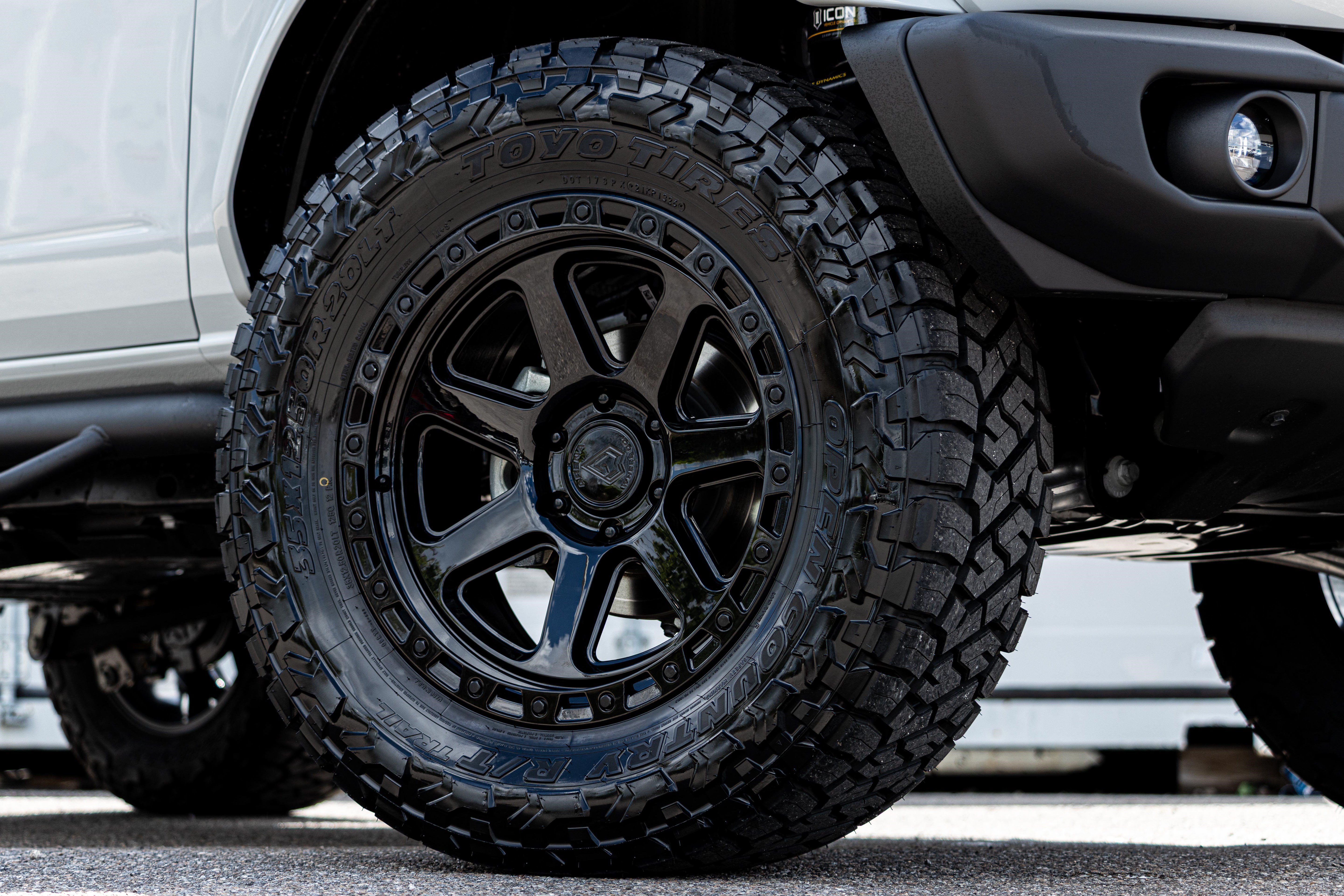 New 2026 Ford Bronco Badlands AWD/4WD image 23