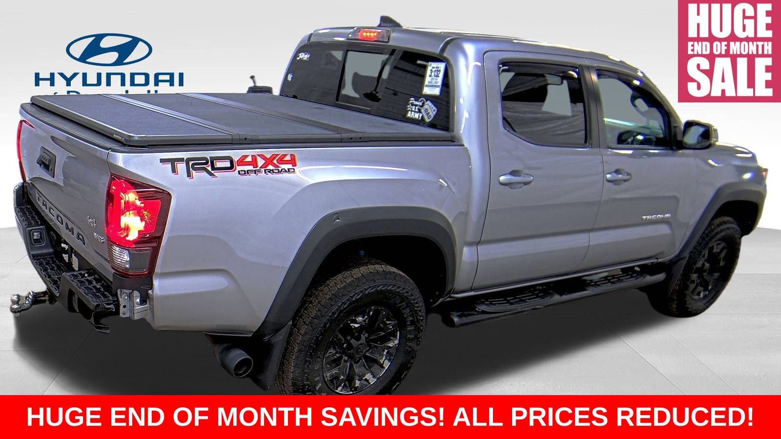 Used 2019 Toyota Tacoma TRD Off-Road image 3