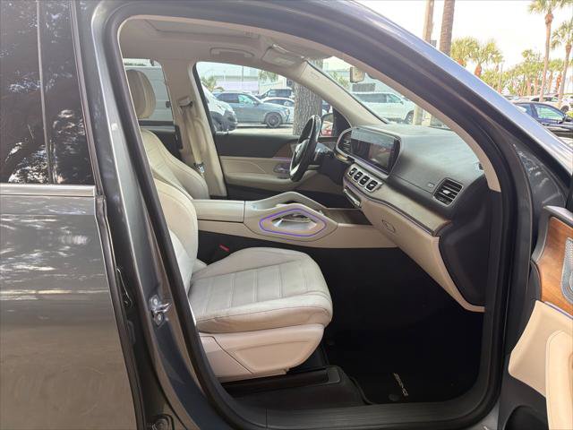Used 2020 Mercedes-Benz GLS 580 4MATIC image 21