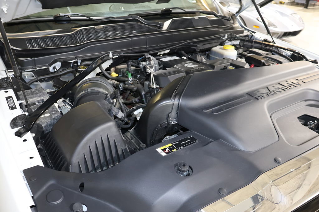 Used 2019 RAM 3500 Big Horn image 43