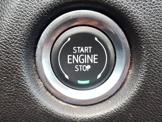 Used 2024 Chevrolet Colorado Trail Boss AWD/4WD image 19