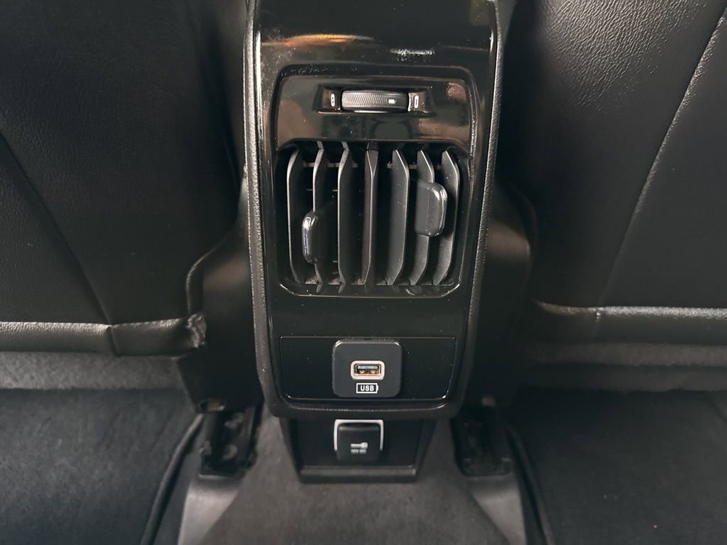 Certified 2023 Jeep Compass Limited AWD/4WD image 11