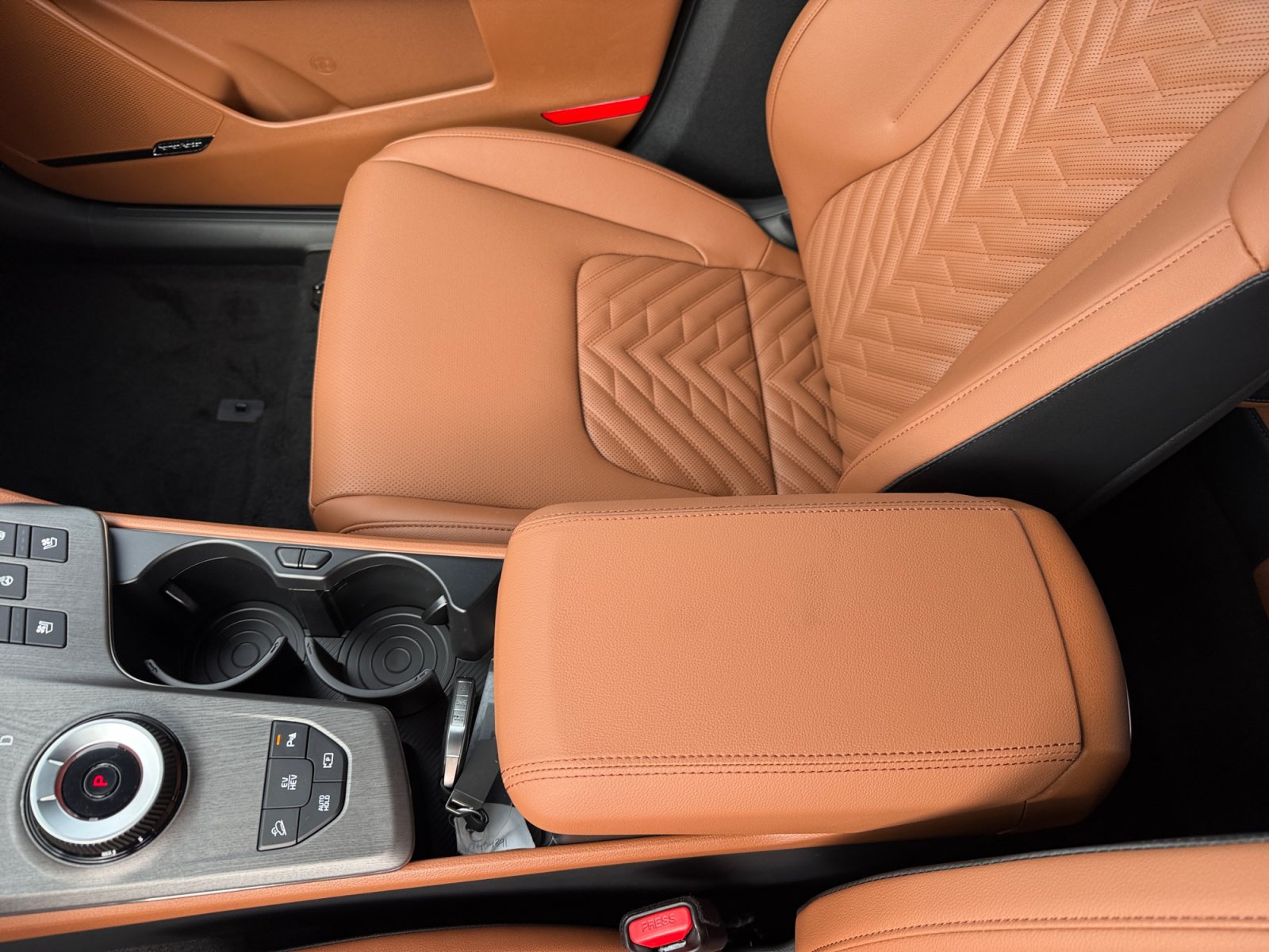 New 2027 Kia Sportage X-Line Prestige AWD/4WD image 14