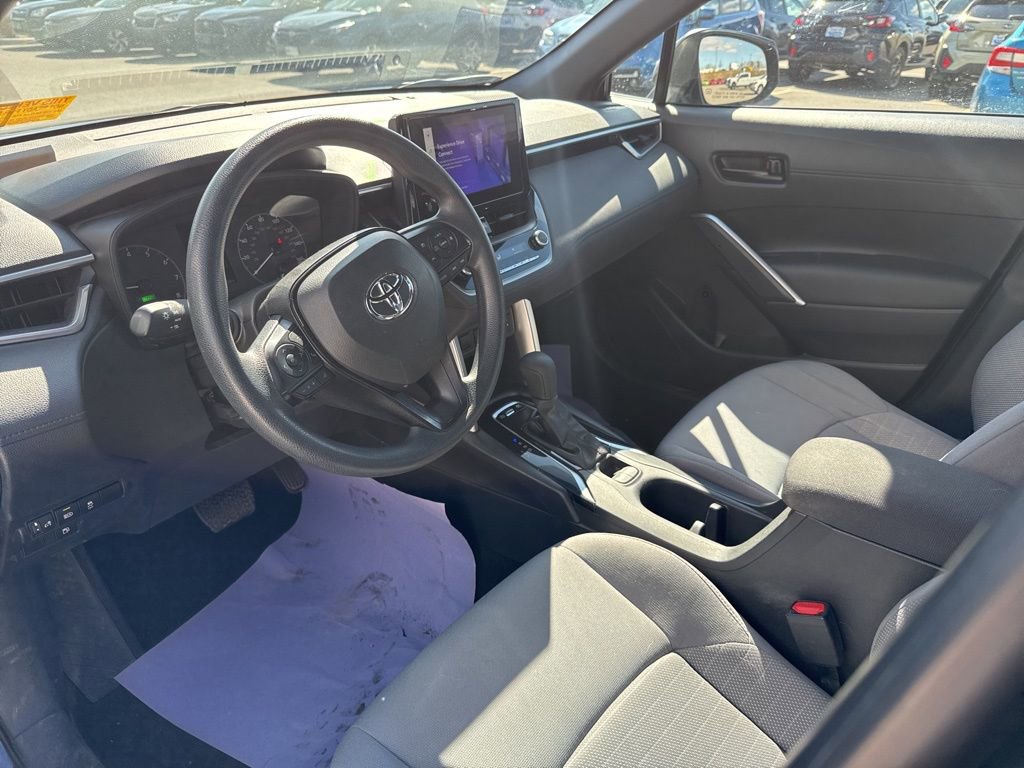 Used 2023 Toyota Corolla Cross S image 6