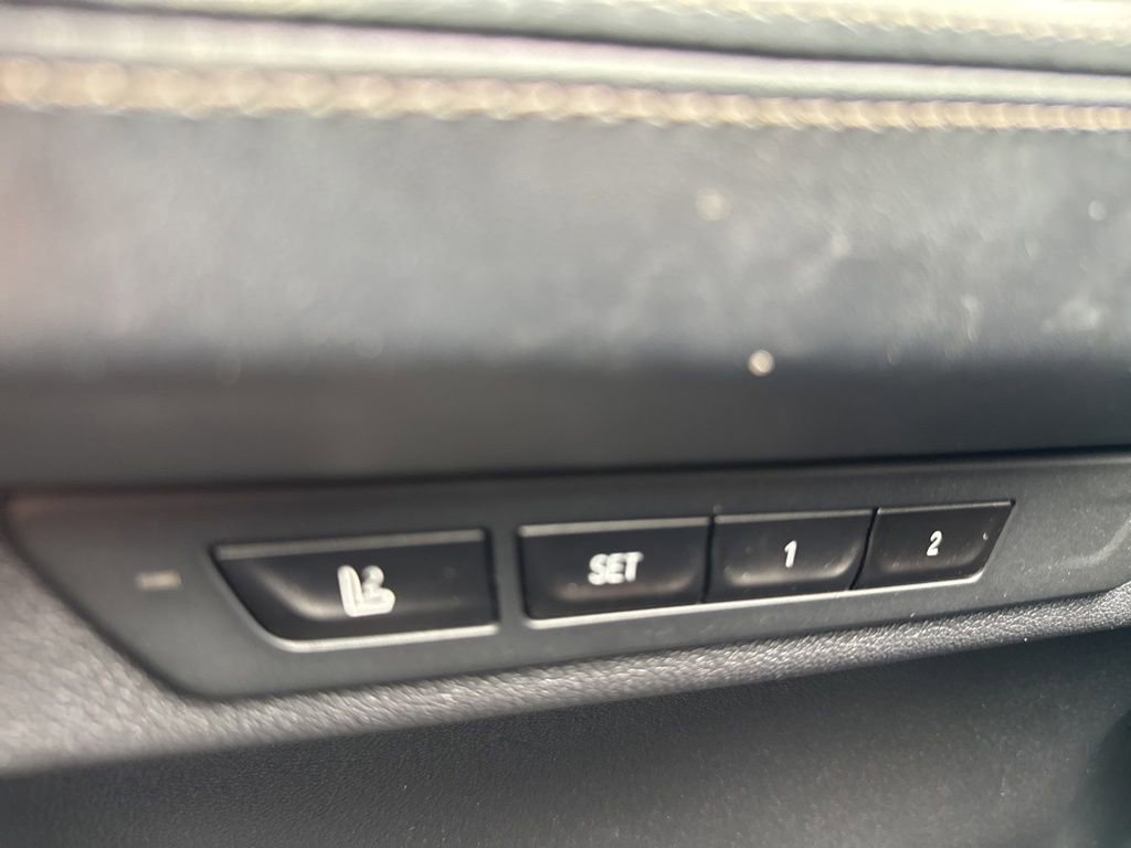 Used 2020 BMW 740i RWD image 21