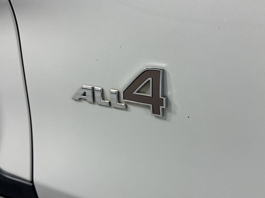 Used 2019 MINI Cooper Clubman ALL4 image 29