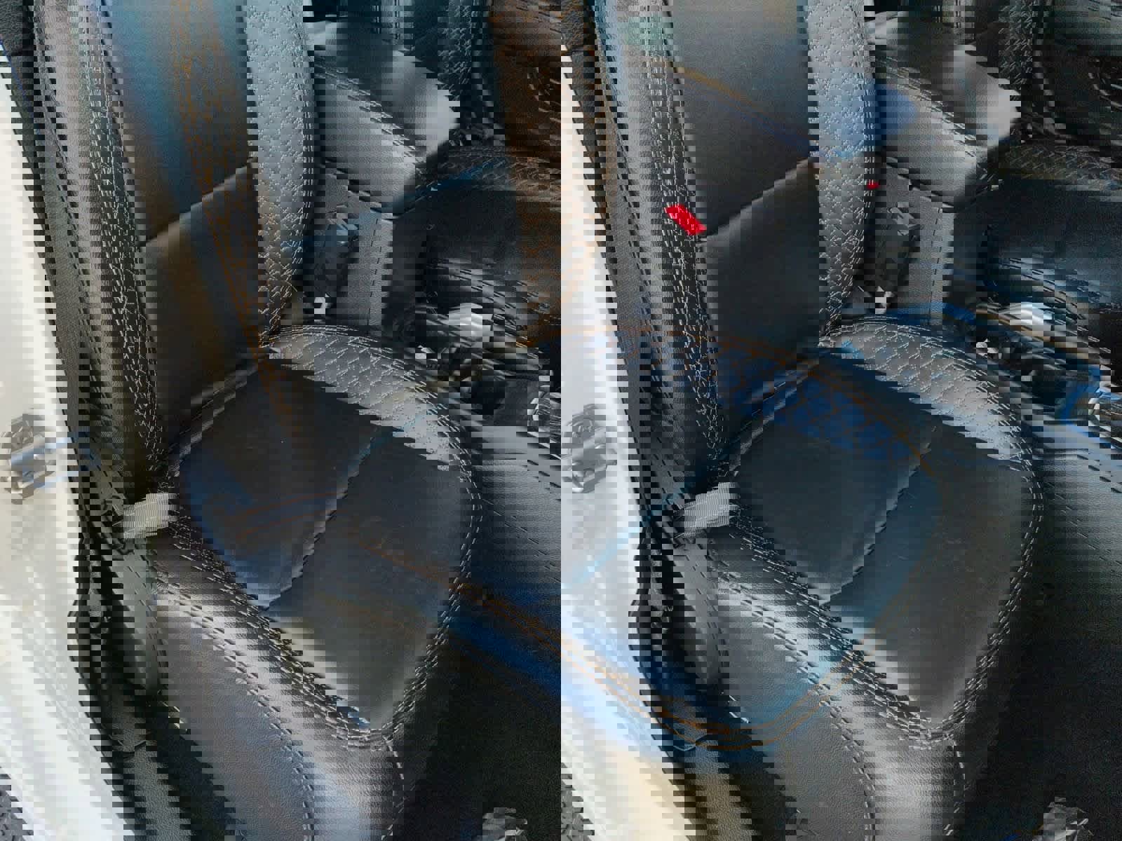 Used 2021 Jeep Wrangler Unlimited Sahara image 24